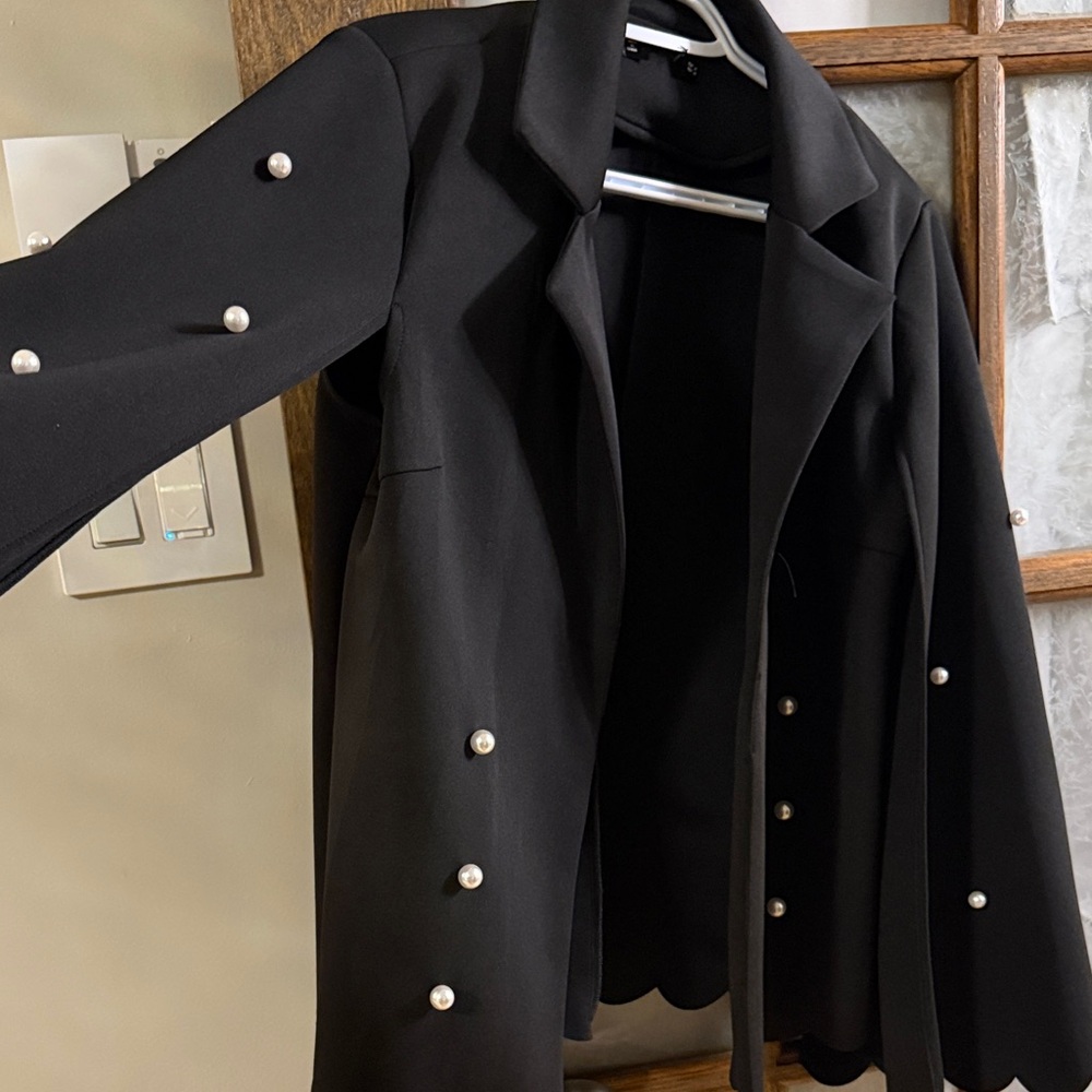 Black Pearl-Embellished Women's Blazer Coat